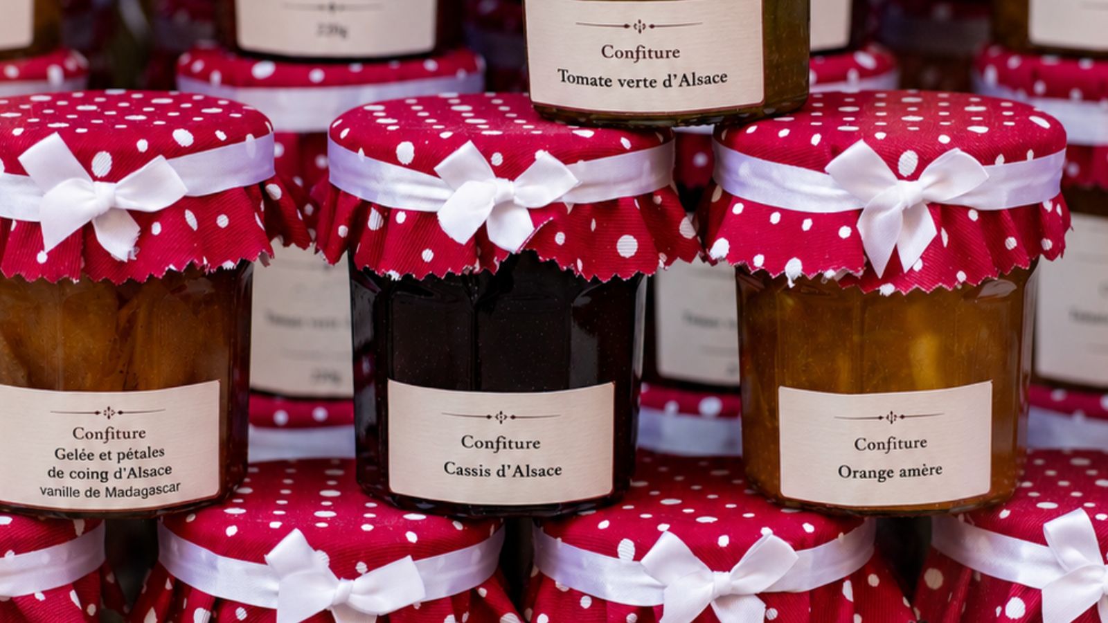 Pot à confiture en verre : formats standards et fermeture Twist-Off